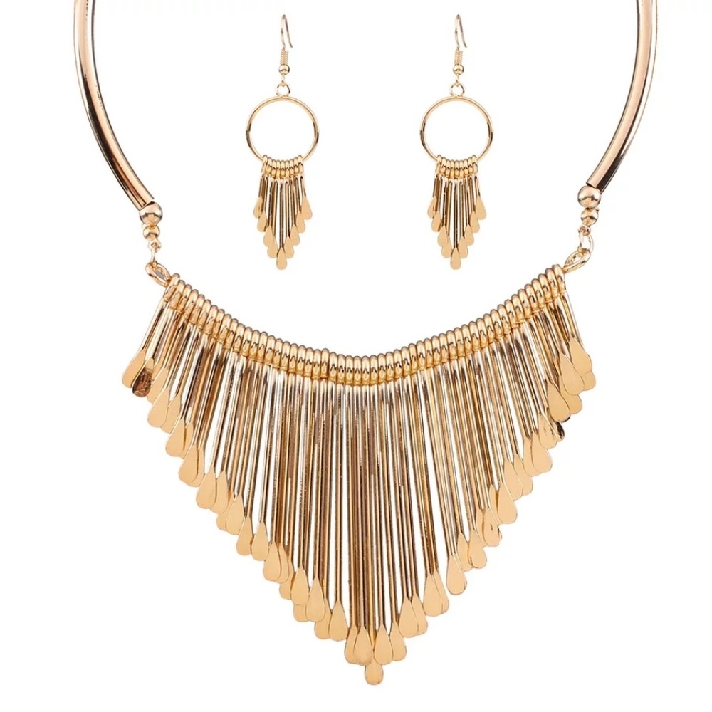 Gold or silver tassel jewelry set